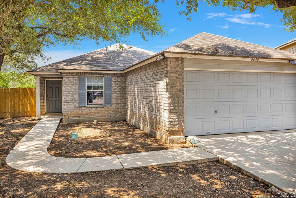 Photo of 6019 OLD CORRAL, San Antonio, TX 78250 (MLS # 1914522)