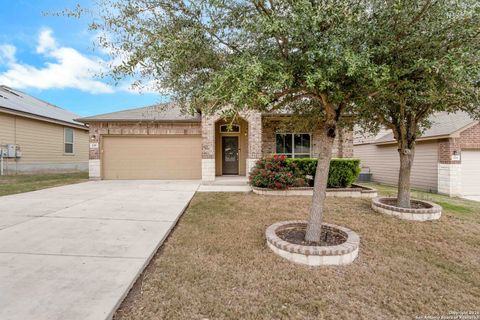 Photo of 428 Kings Way, Cibolo, TX 78108 (MLS # 1931937)