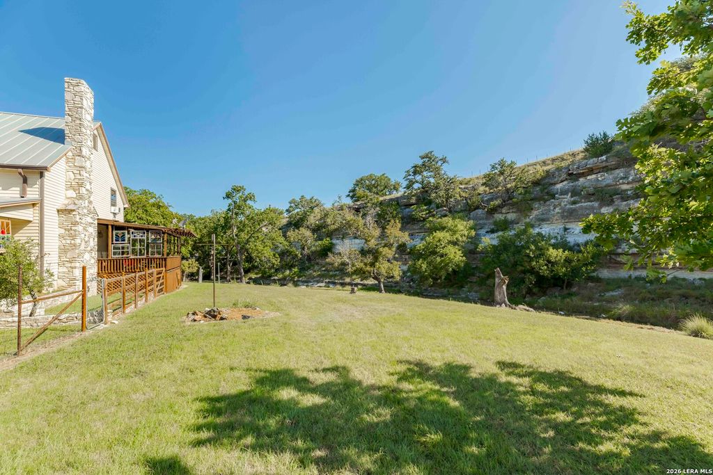 Photo of 1763 Nixon Creek Rd, Fredericksburg, TX 78624 (MLS # 1942694)