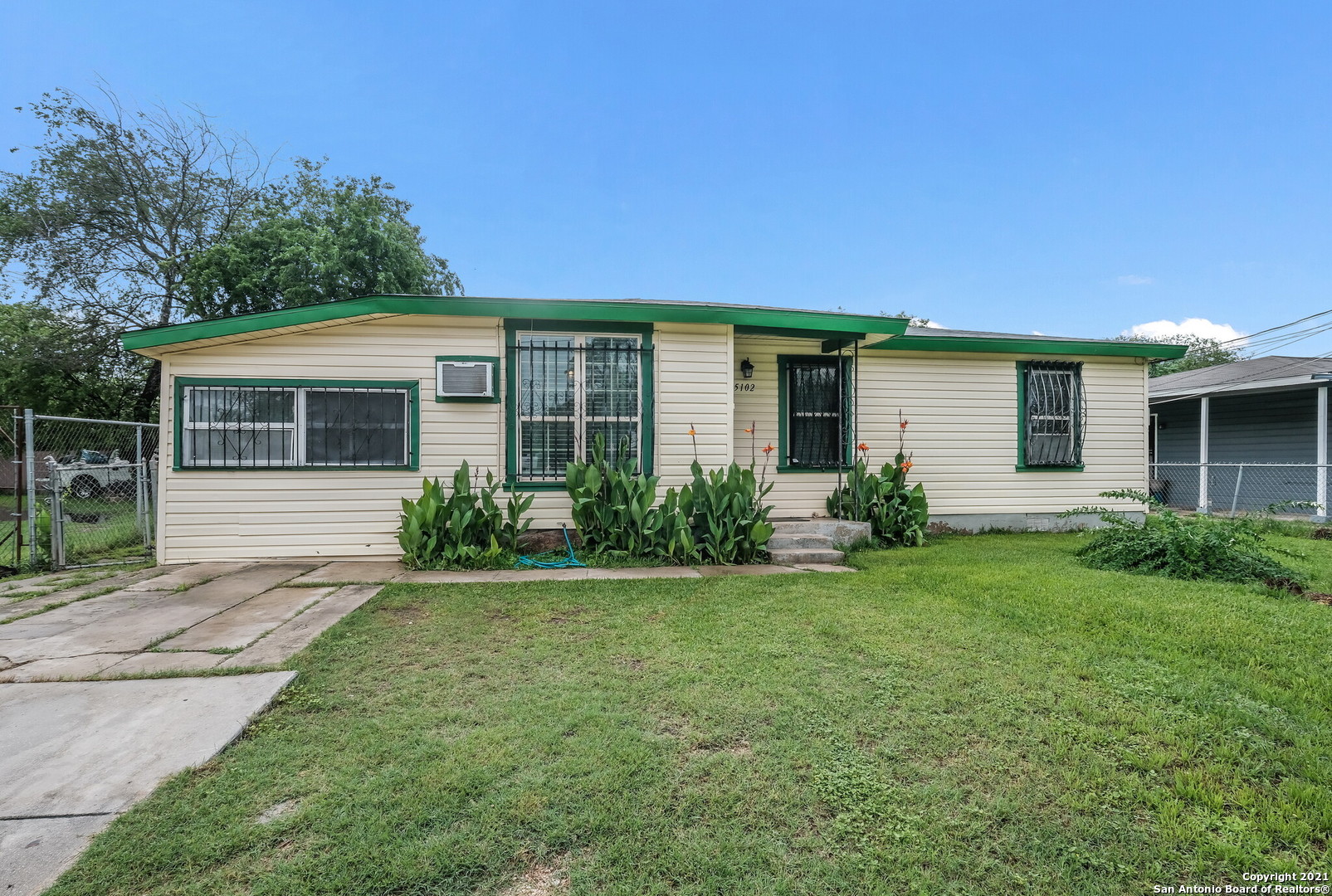 Photo 1 of 18 — 5102 Anna Maria, San Antonio, TX 78214