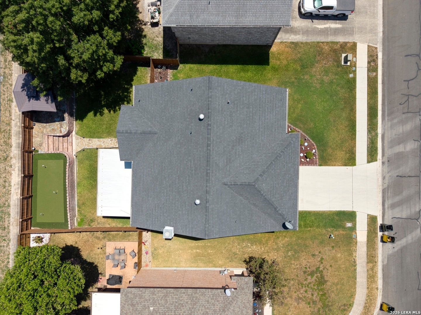 804 CROSS BRANCH DR