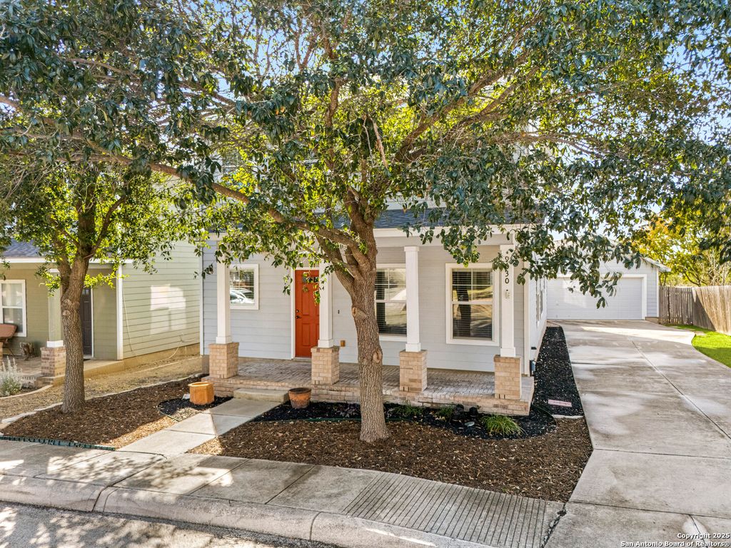 Photo of 9030 Gull Lake, San Antonio, TX 78245 (MLS # 1932328)