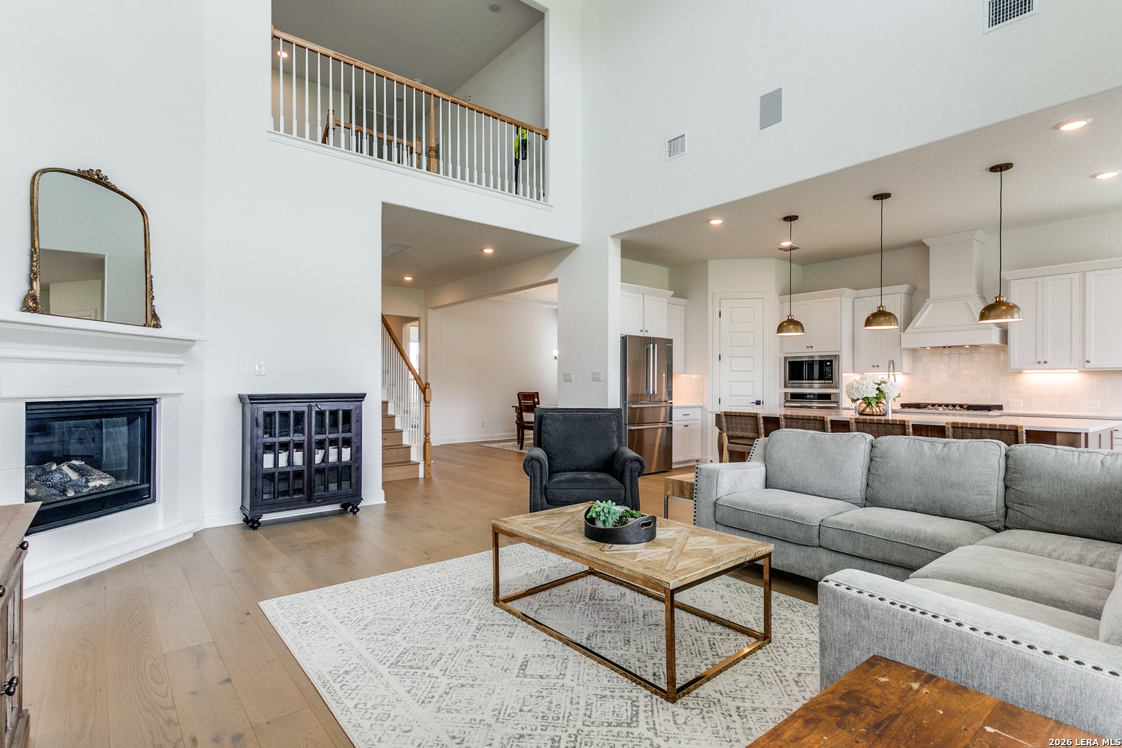 102 HUNTWICK DR