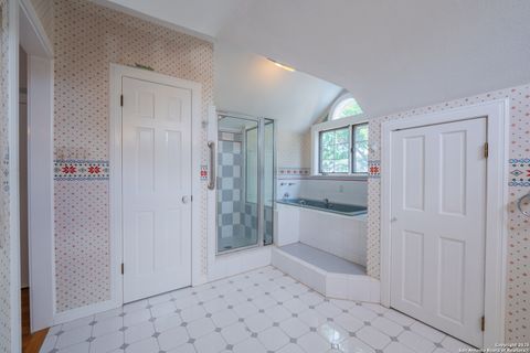 Tiny photo for 239 Stanford, Olmos Park, TX 78212 (MLS # 1898574)