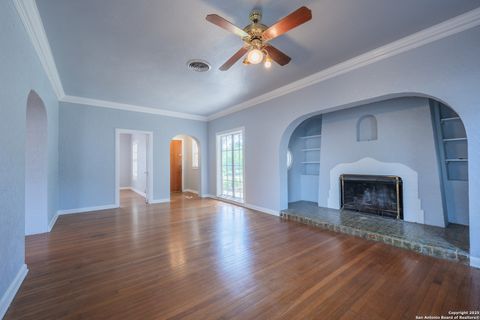 Tiny photo for 239 Stanford, Olmos Park, TX 78212 (MLS # 1898574)