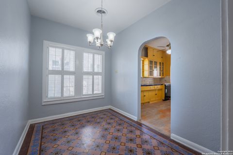 Tiny photo for 239 Stanford, Olmos Park, TX 78212 (MLS # 1898574)