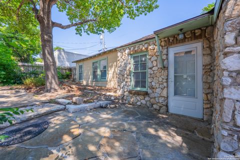 Tiny photo for 239 Stanford, Olmos Park, TX 78212 (MLS # 1898574)