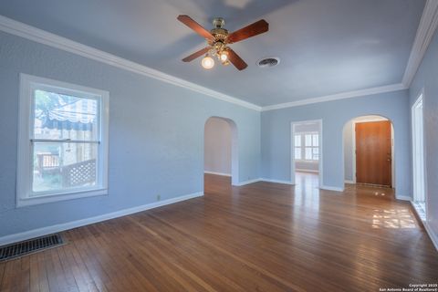 Tiny photo for 239 Stanford, Olmos Park, TX 78212 (MLS # 1898574)