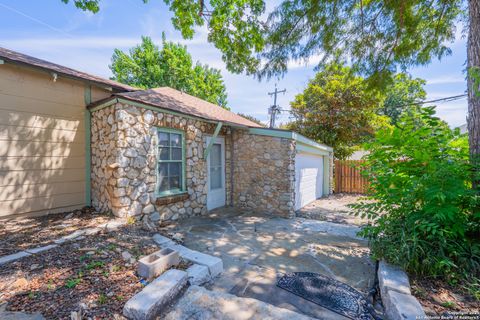 Tiny photo for 239 Stanford, Olmos Park, TX 78212 (MLS # 1898574)