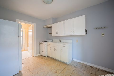 Tiny photo for 239 Stanford, Olmos Park, TX 78212 (MLS # 1898574)