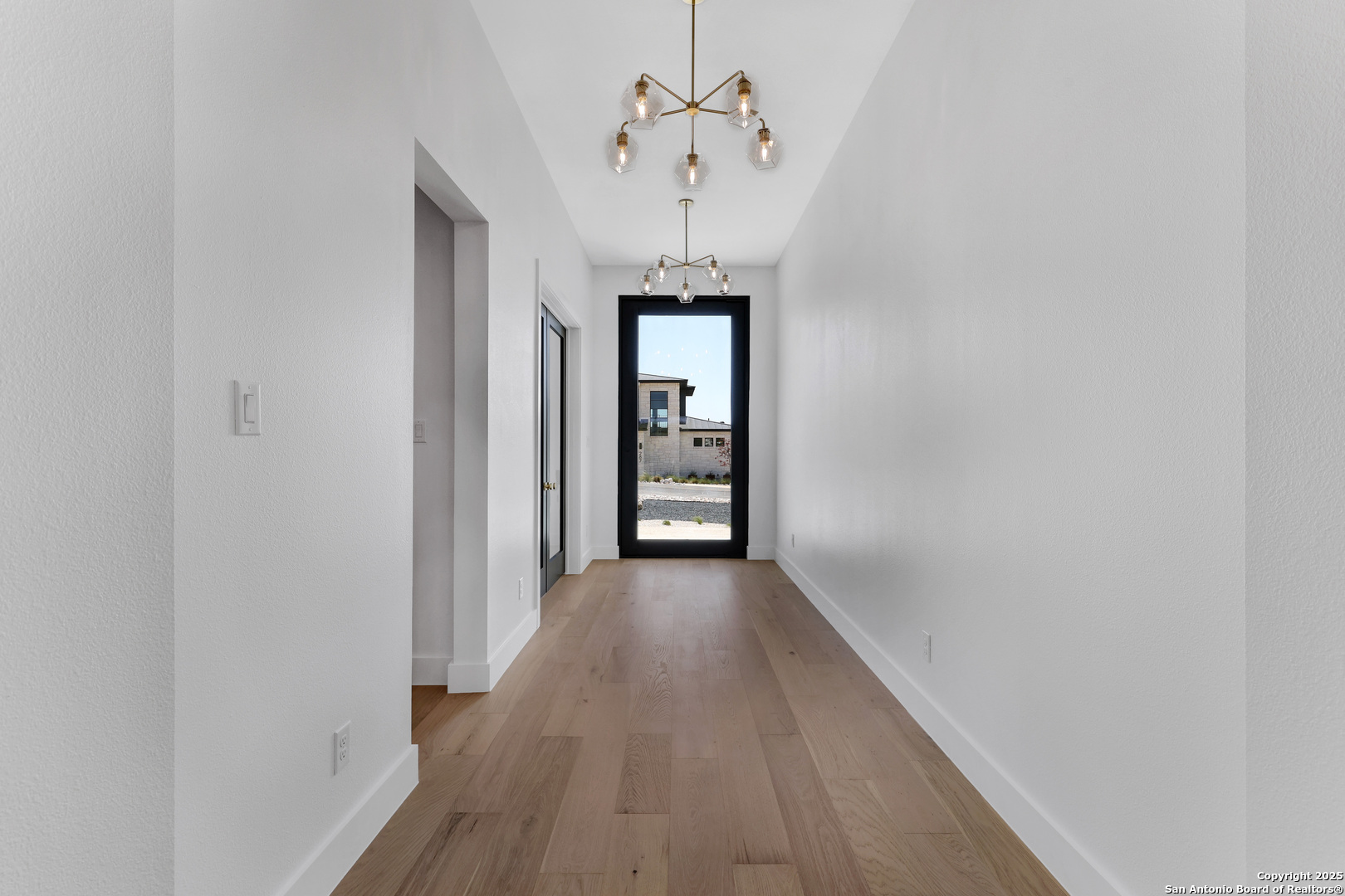 290 Preston Trl