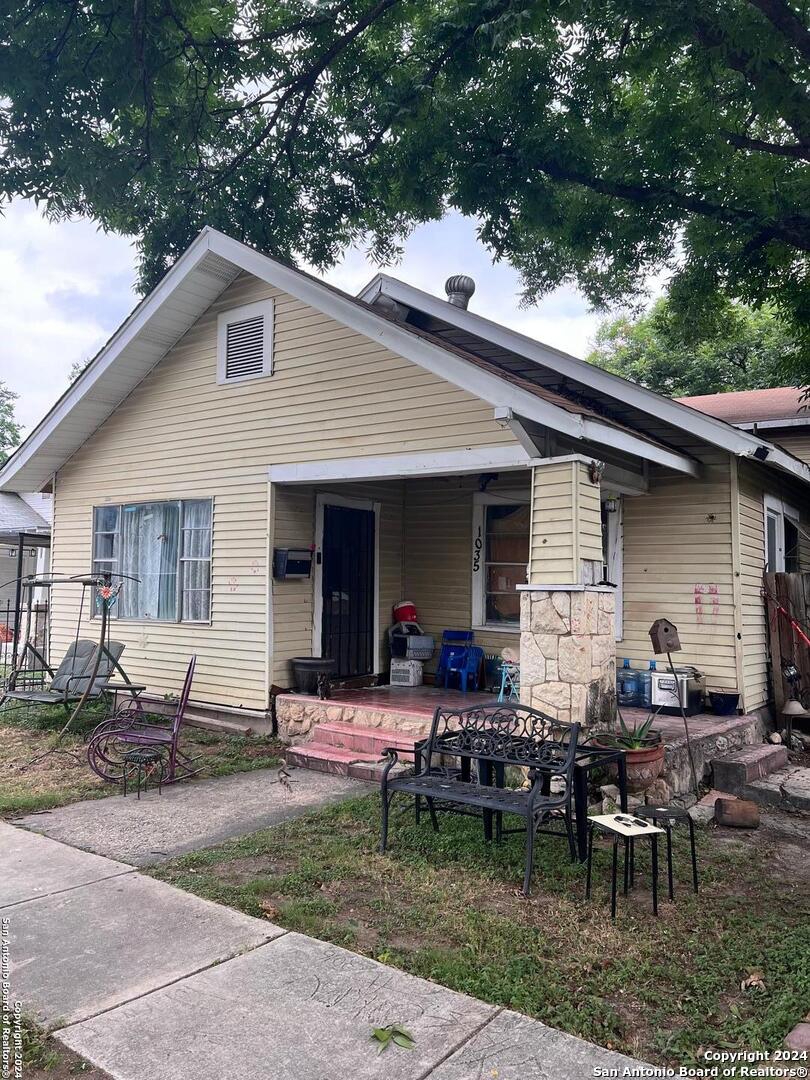 View San Antonio, TX 78201 house