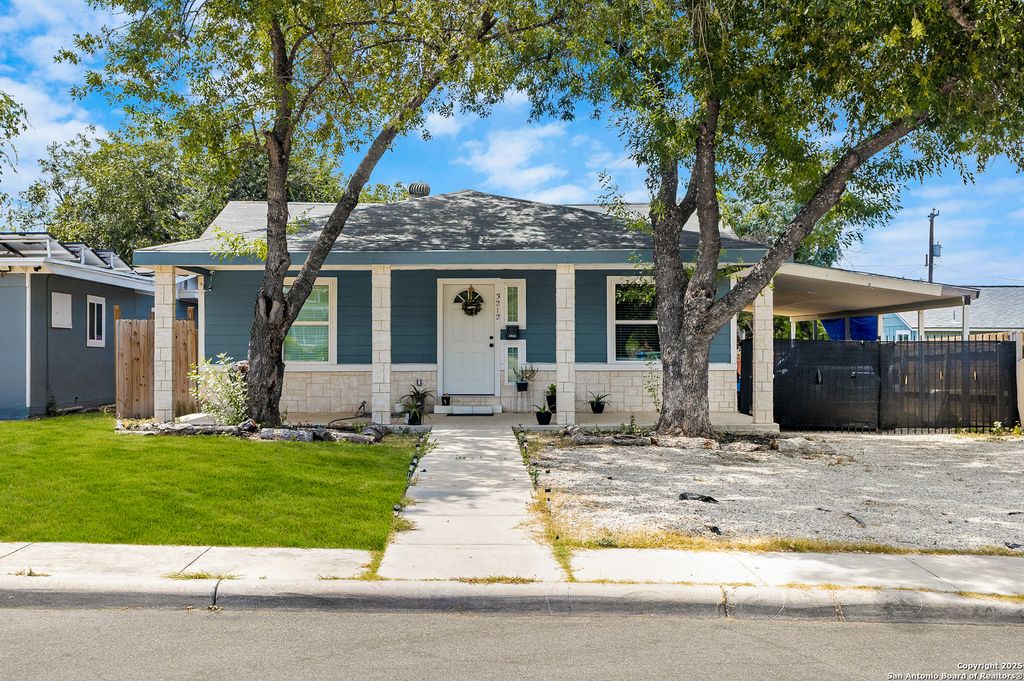 Photo of 3212 Perez, San Antonio, TX 78207 (MLS # 1917755)