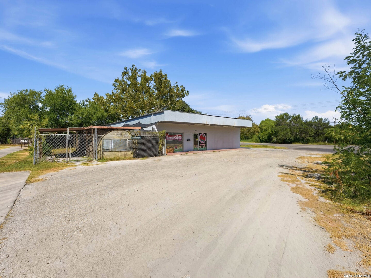 1501 HARRY WURZBACH RD