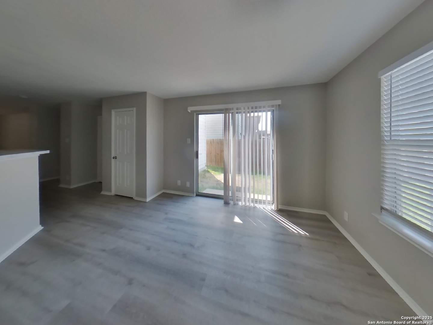 7827 Hedrick Farm