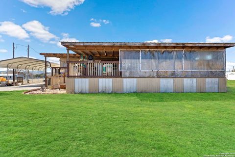 A home in Bandera