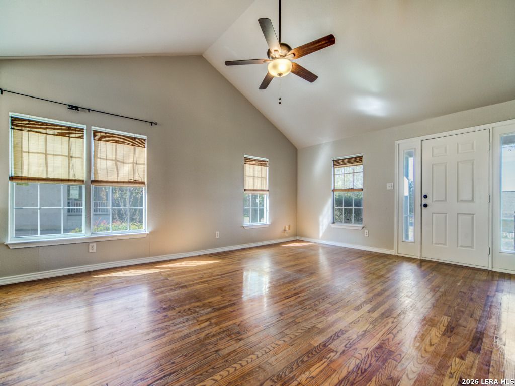 Photo of 139 W HOSACK ST, Boerne, TX 78006 (MLS # 1991734)