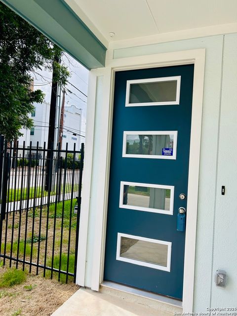 310 W. Evergreen 122 San Antonio TX 78212