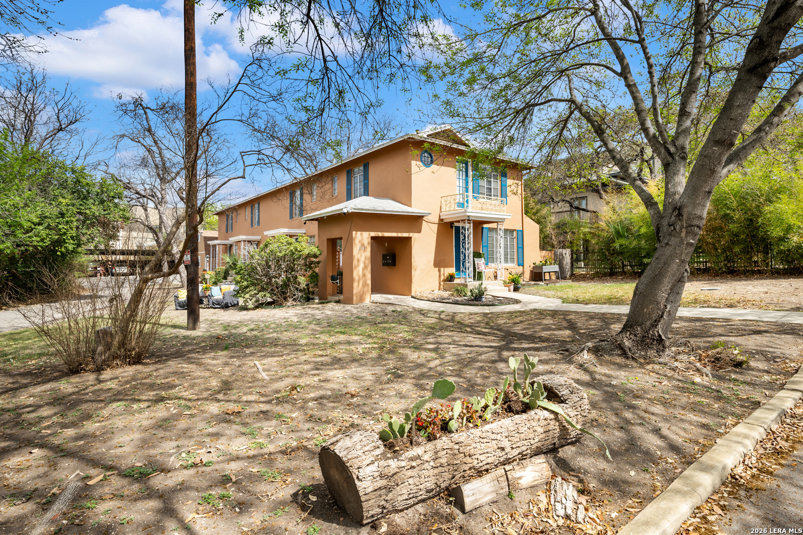 111 Grandview Place