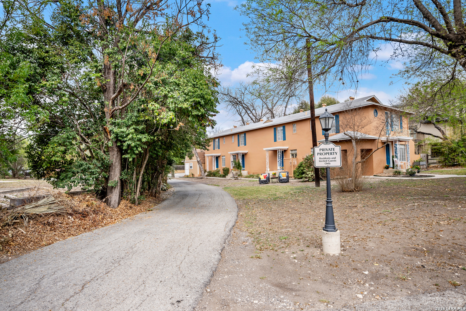 111 Grandview Place