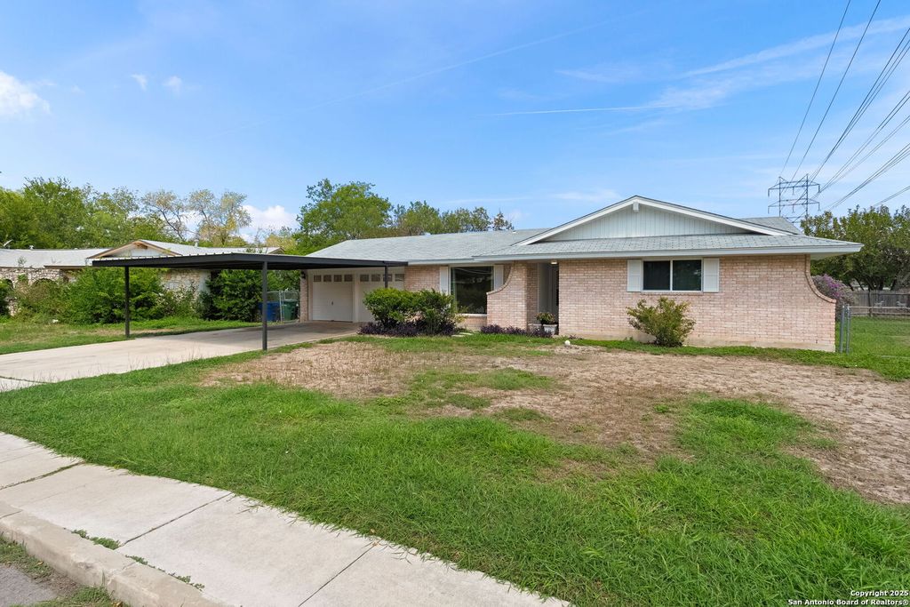 Photo of 5027 Cinderella, Kirby, TX 78219 (MLS # 1907746)