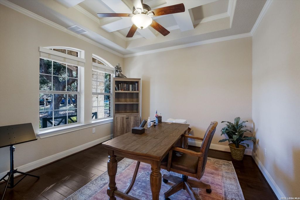 Photo of 113 Canyon Circle, Boerne, TX 78015 (MLS # 1932075)