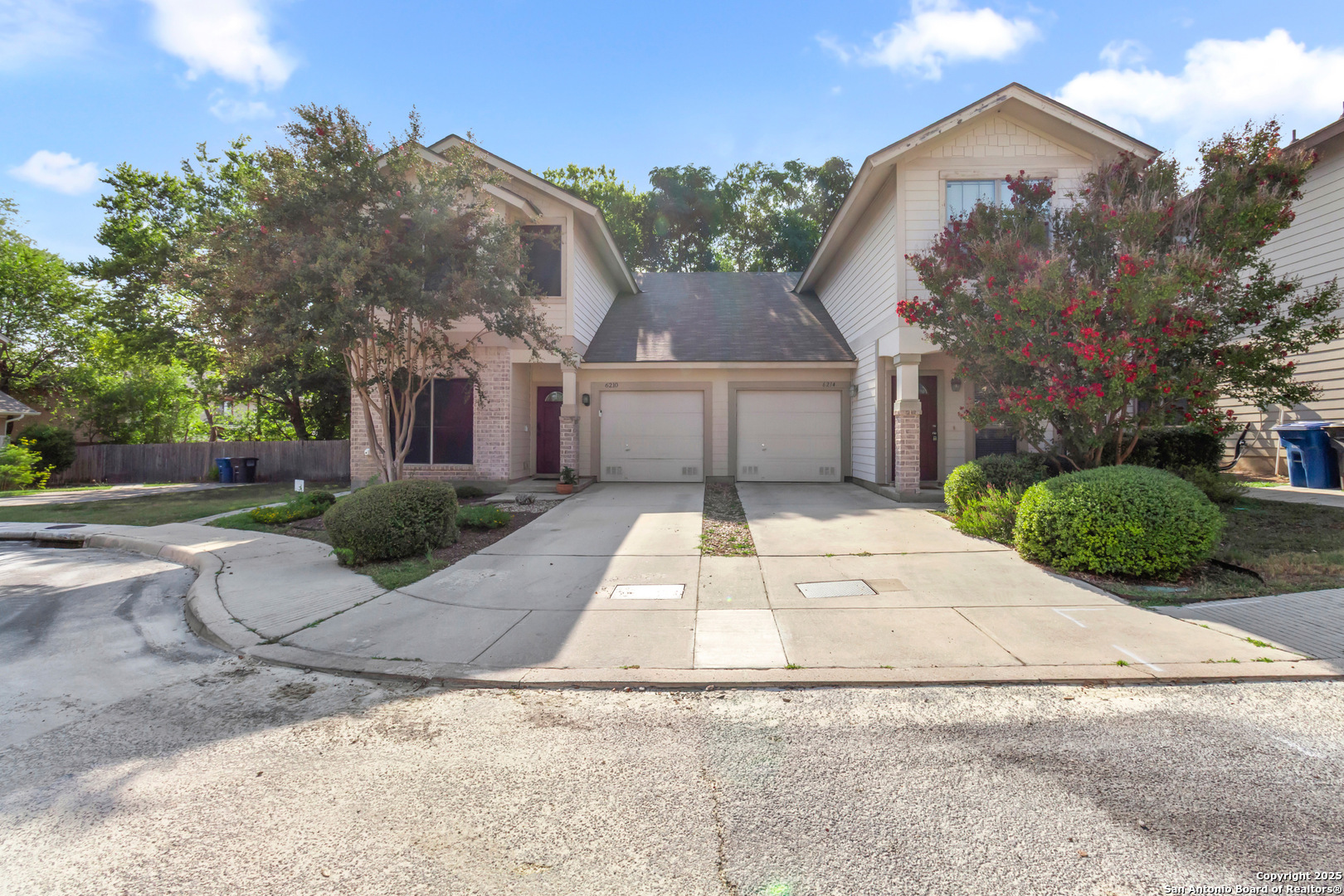 6210 W Jolie Ct
