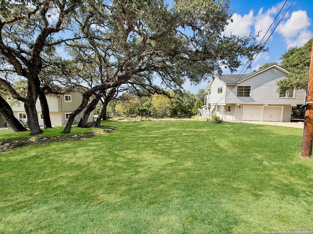 Photo of 1239 Amanda LOT 332, Canyon Lake, TX 78133 (MLS # 1921969)