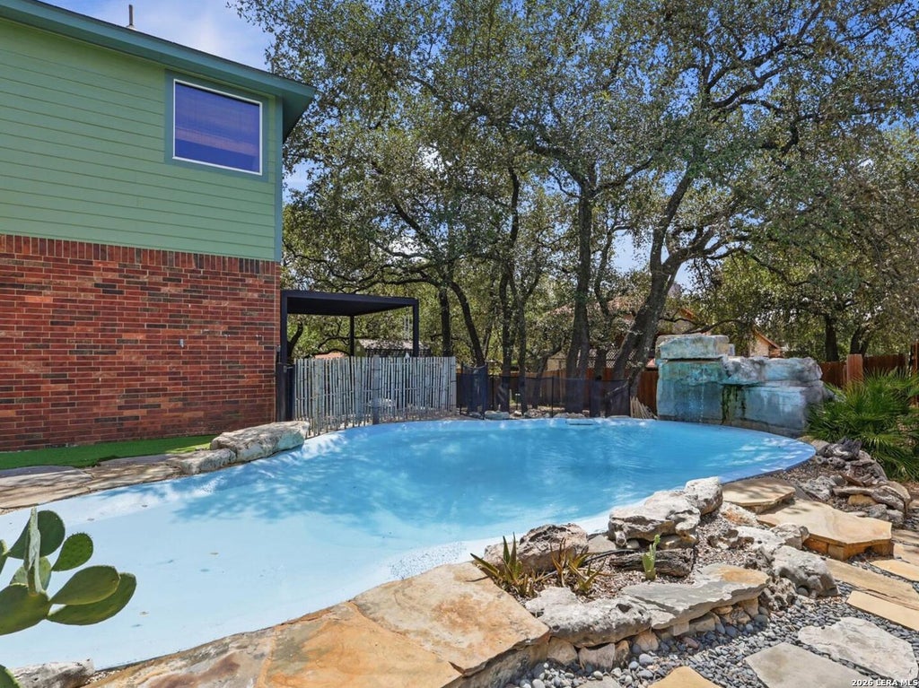 Photo of 8422 Oak Cross, San Antonio, TX 78251 (MLS # 2008210)