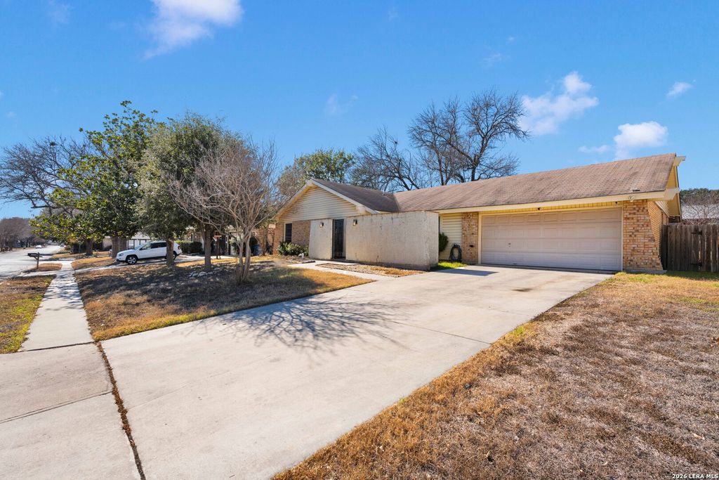 Photo of 12207 La Charca, San Antonio, TX 78233 (MLS # 1938098)