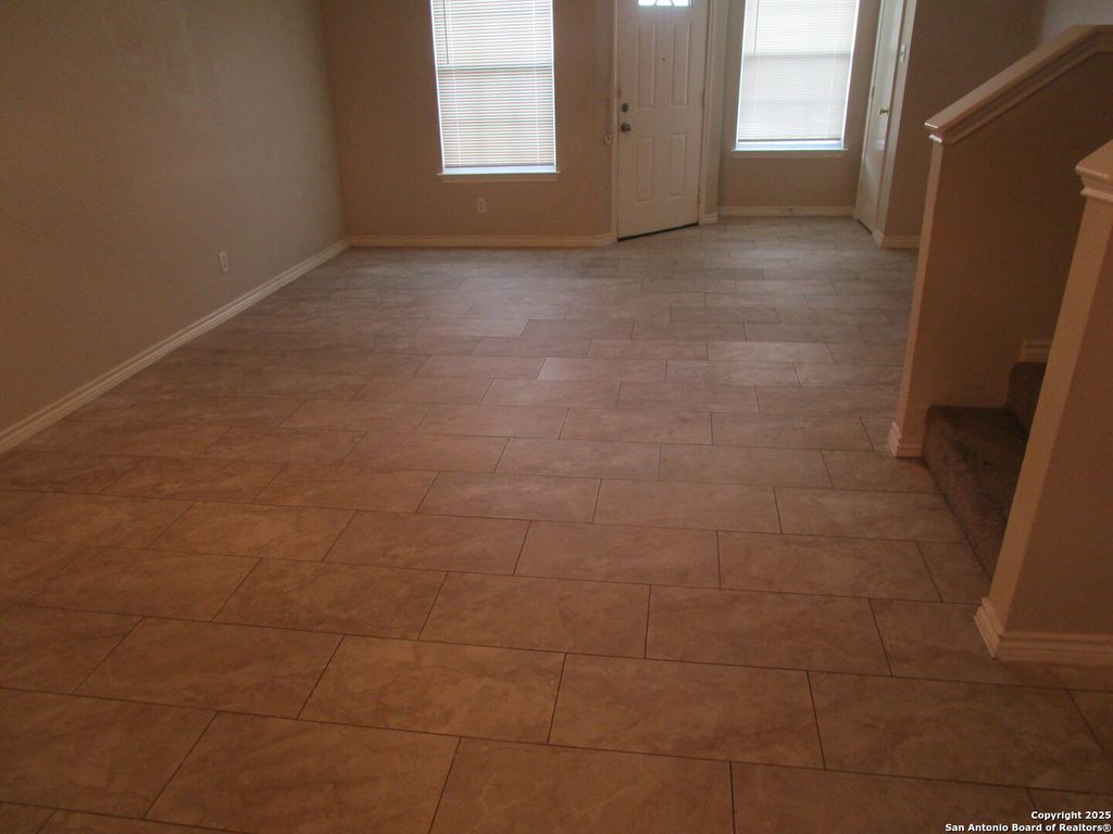 Photo of 103 Autumn Pass, San Antonio, TX 78245 (MLS # 1930633)