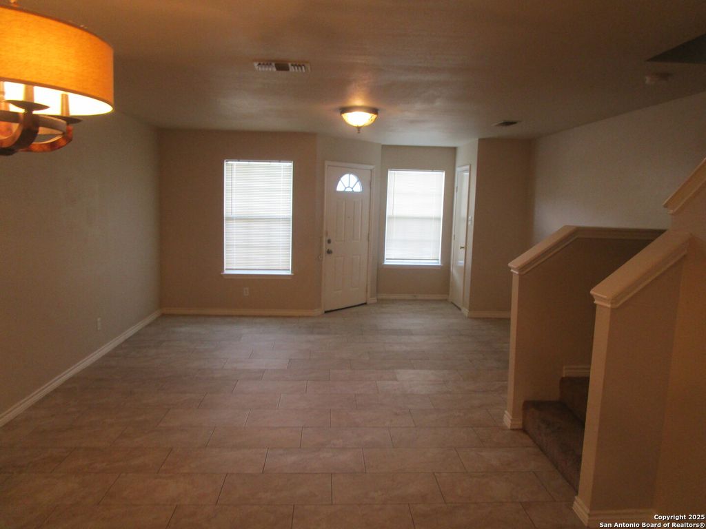Photo of 103 Autumn Pass, San Antonio, TX 78245 (MLS # 1930633)