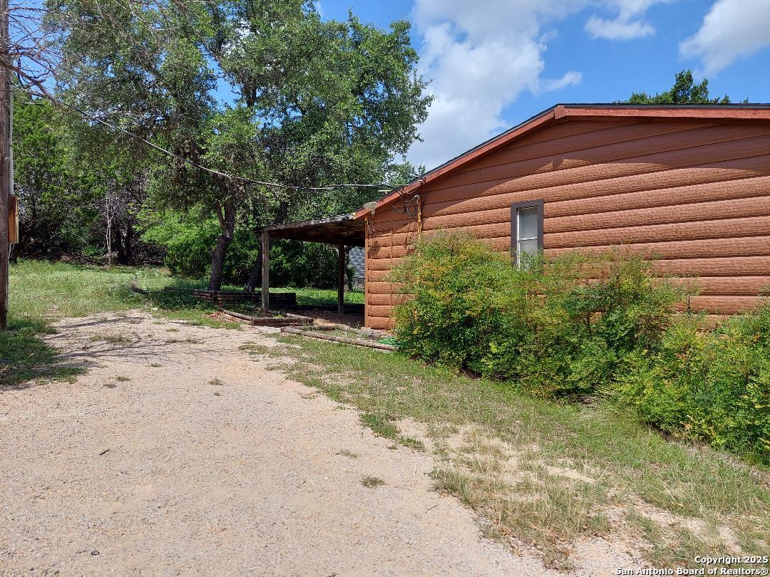 206 Sir Winston Dr