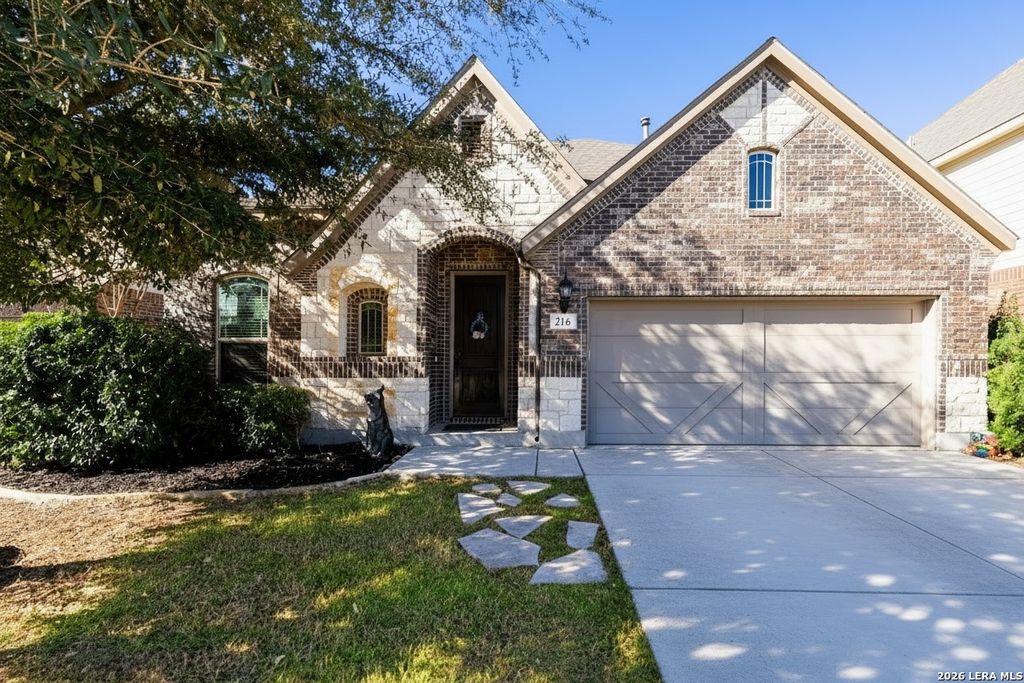 Photo of 216 Aspen, Boerne, TX 78006 (MLS # 1941212)