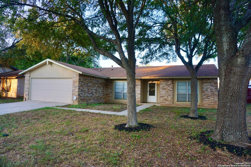 Photo of 2434 FIELD WOOD, San Antonio, TX 78251 (MLS # 1917621)