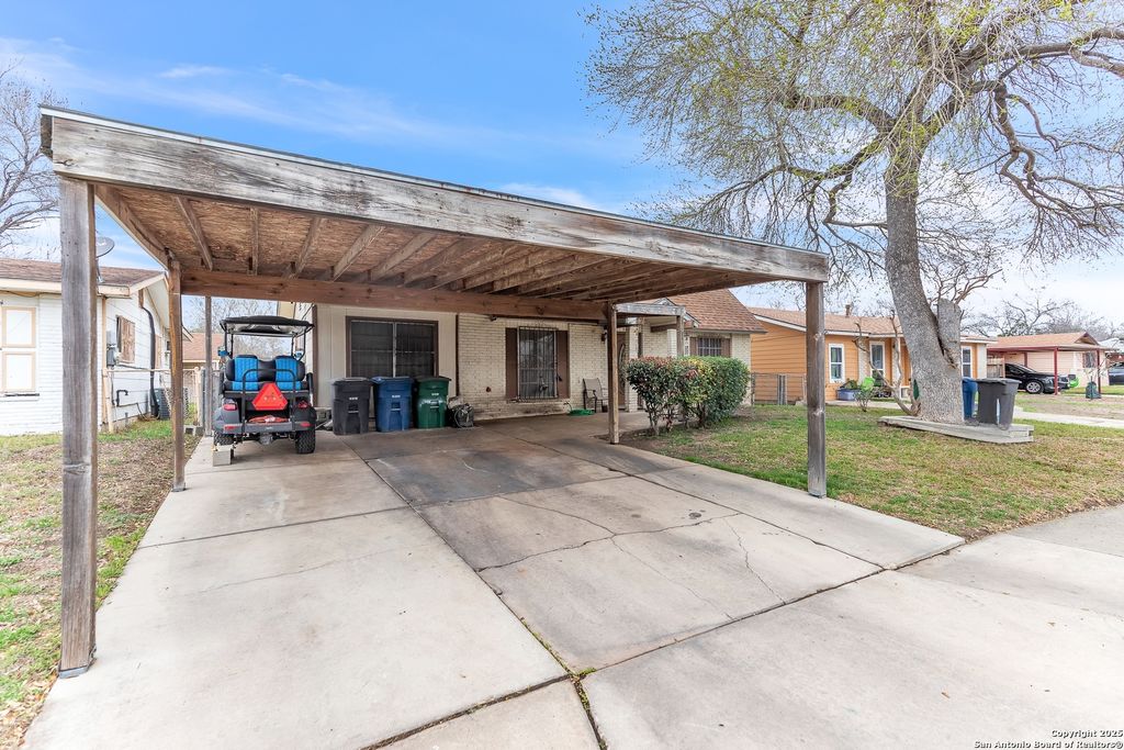 Photo of 3203 COCONINO DR, San Antonio, TX 78211 (MLS # 1811007)