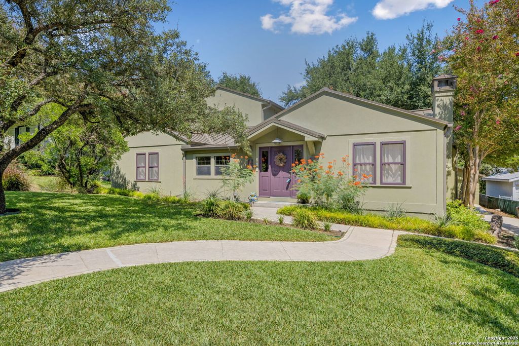 Photo of 261 fair oaks, Alamo Heights, TX 78209 (MLS # 1867182)