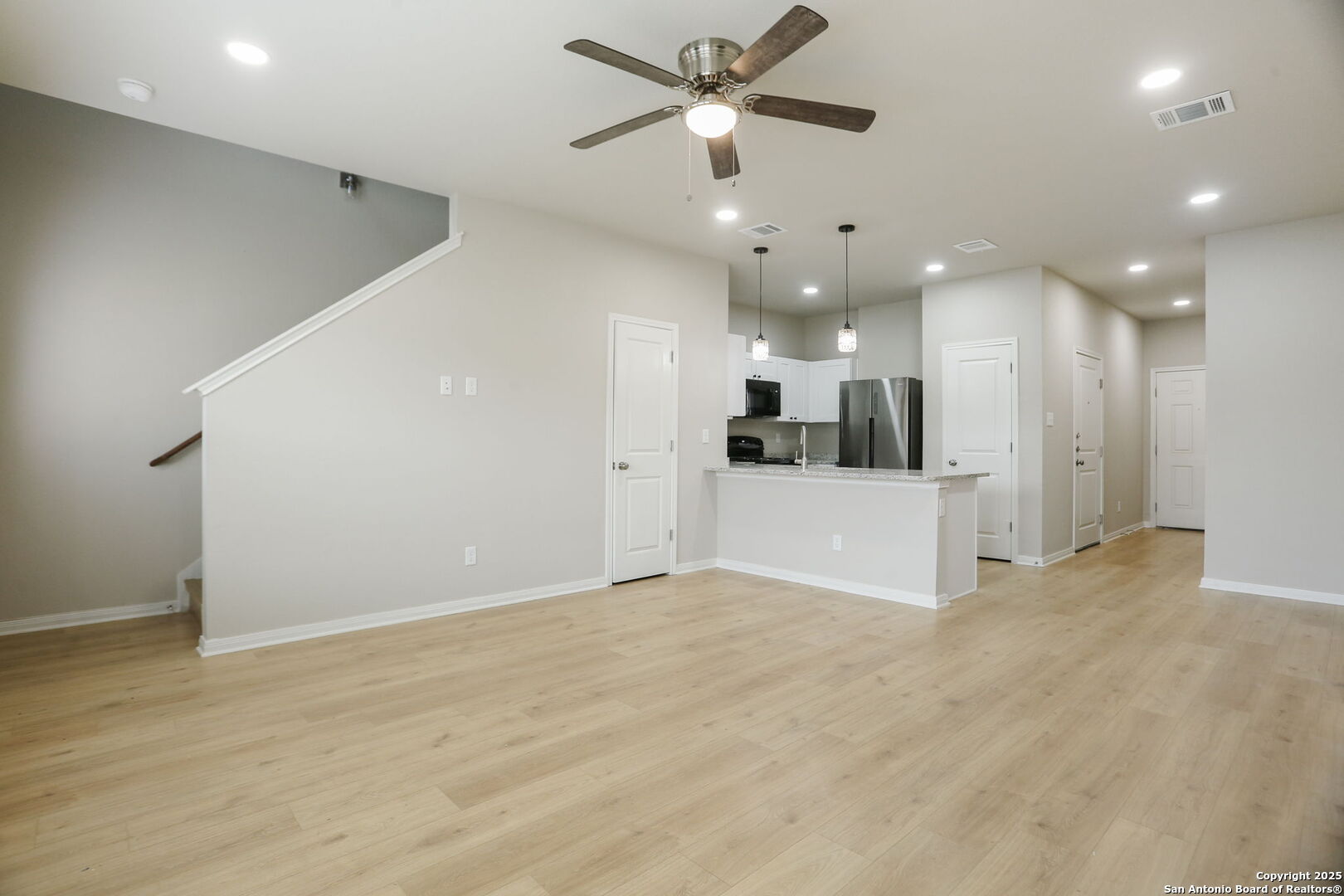 7226 John Palmer Dr.