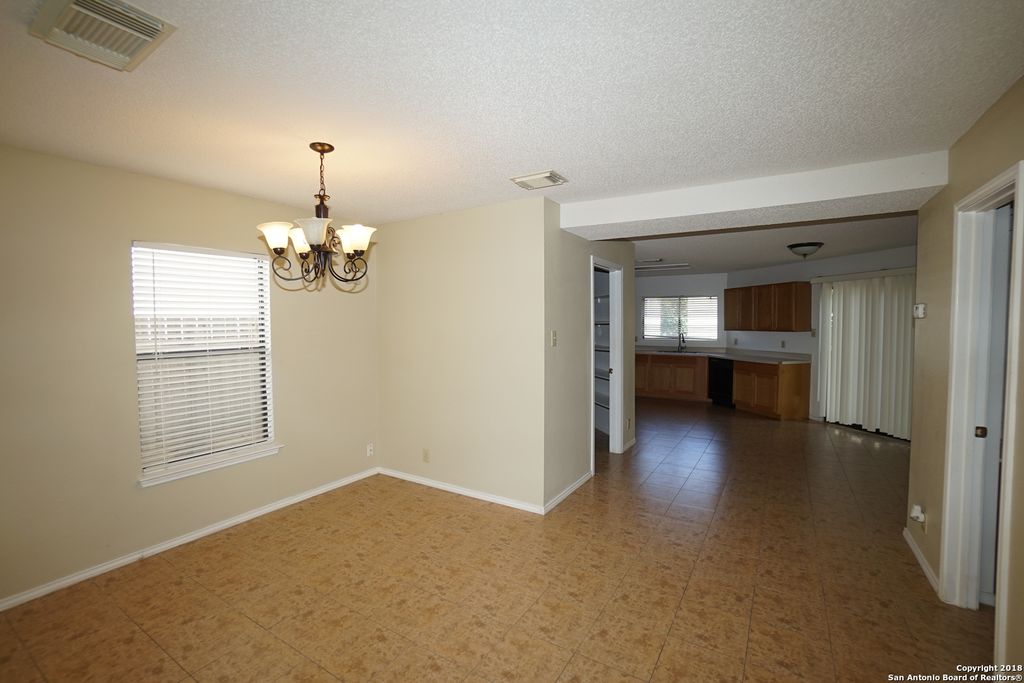 Photo of 8906 BREEZEFIELD, San Antonio, TX 78240 (MLS # 1911731)