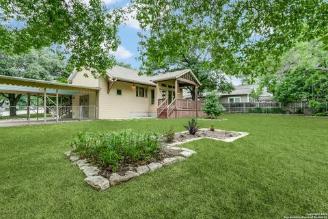 A home in Alamo Heights