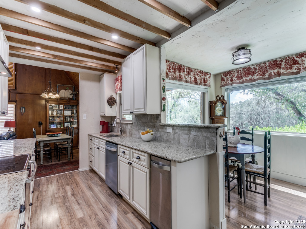 3772 SPRING BRANCH RD