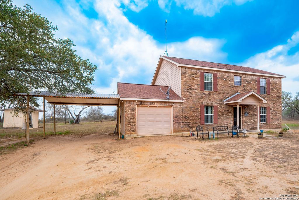 Photo of 1655 Eichman Rd, Poteet, TX 78065 (MLS # 1941352)