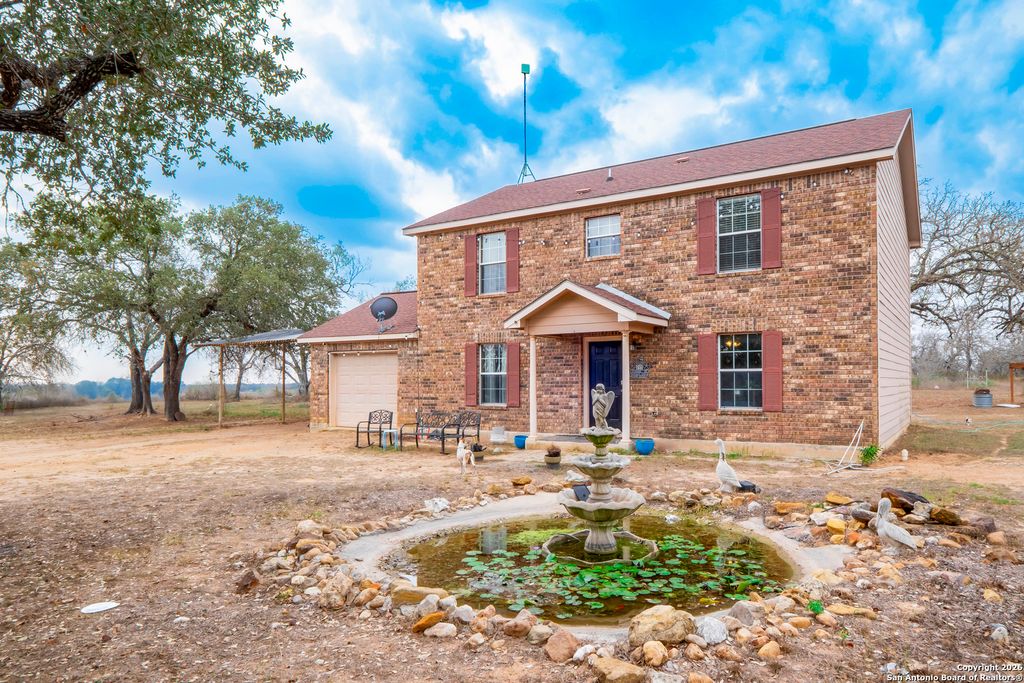Photo of 1655 Eichman Rd, Poteet, TX 78065 (MLS # 1941352)