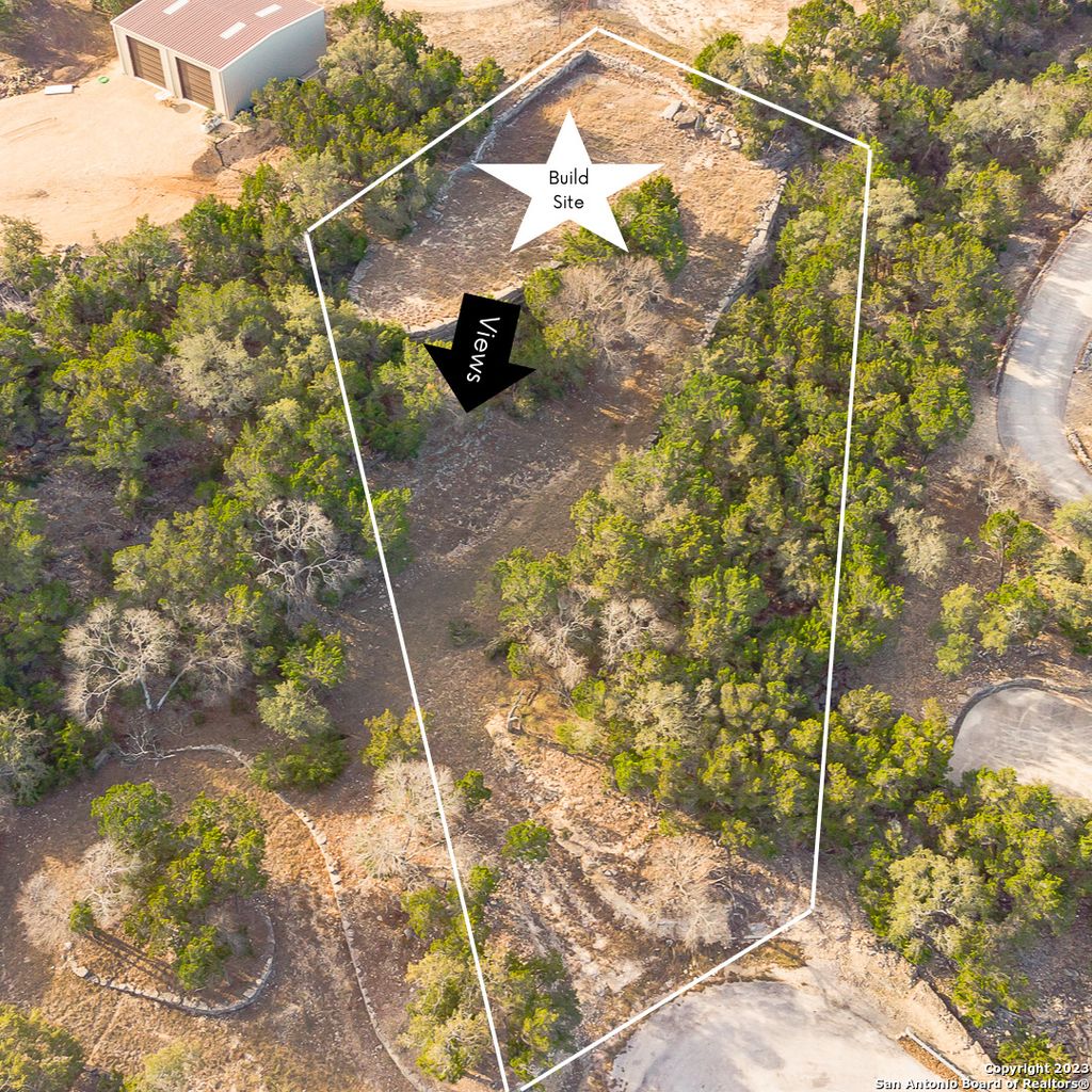 Photo of 124 CALHOON, Canyon Lake, TX 78133 (MLS # 1916220)