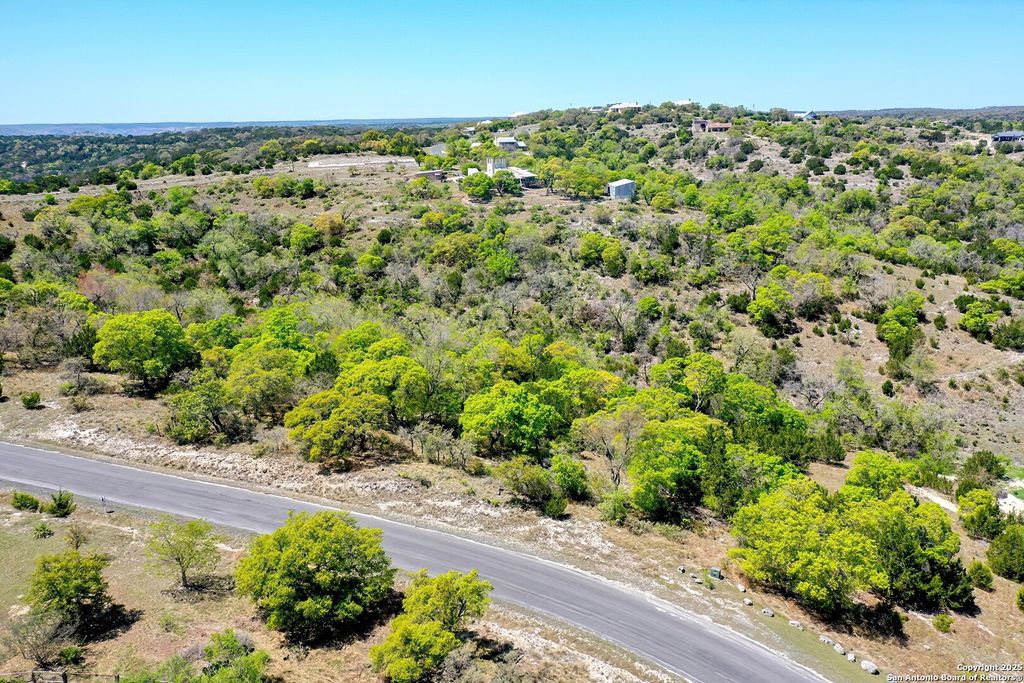 Photo of 331 ECHO FLS, Comfort, TX 78013 (MLS # 1963898)
