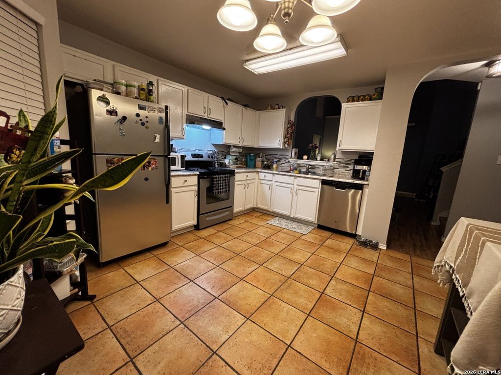 Photo of 7926 Coastal Run, San Antonio, TX 78240 (MLS # 1938782)