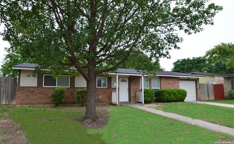 Property photo of 405 Westchester, Schertz, TX 78154