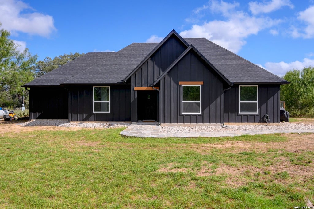 Photo of 2525 TOMBLIN RD, Bigfoot, TX 78005 (MLS # 2023997)