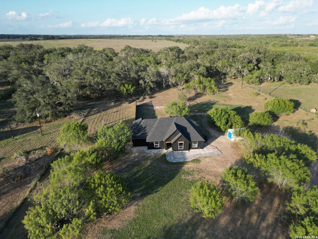 Photo of 2525 TOMBLIN RD, Bigfoot, TX 78005 (MLS # 2023997)