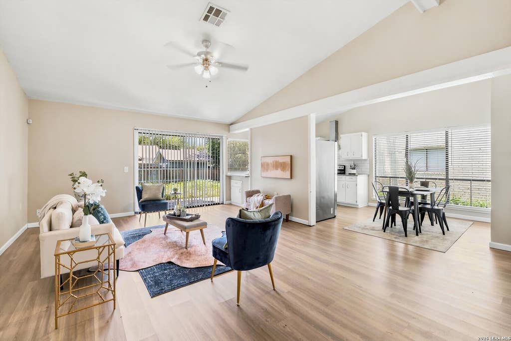 Photo of 4622 LA MARQUESA ST, San Antonio, TX 78233 (MLS # 1993121)
